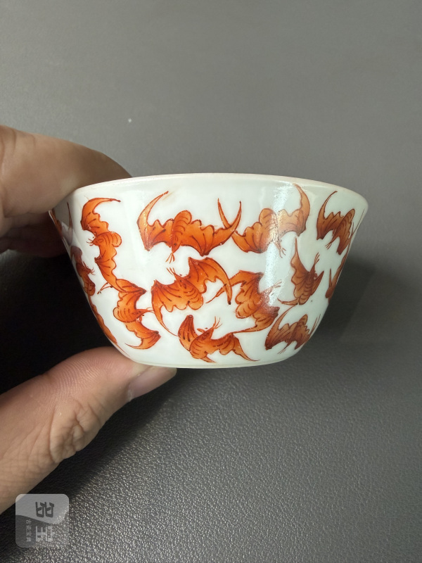 清 矾红百蝠纹套杯一组十件 - 图22